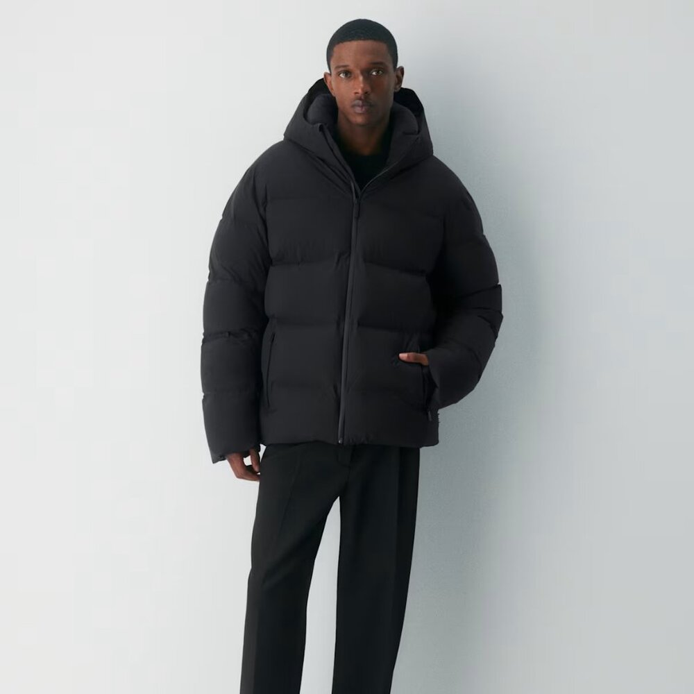 Aritzia Super Puff₂O™ Men's - Rainstop™ - Matte Black XL